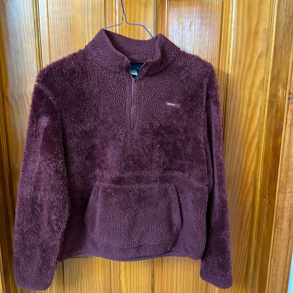 Reebok fleece pullover size medium